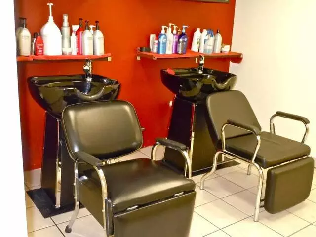 Asora Salon