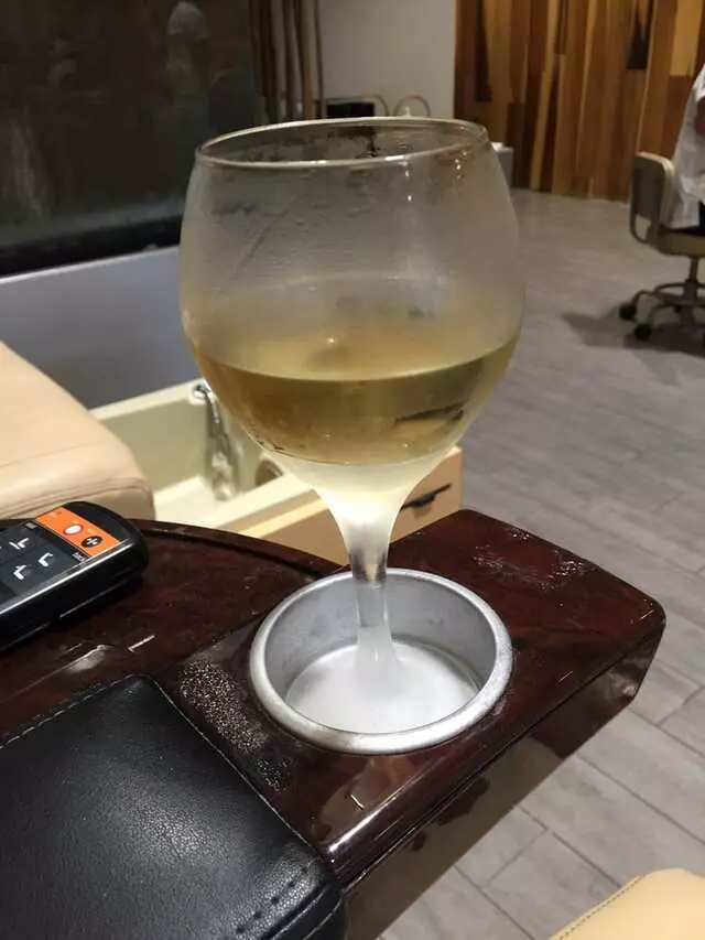Avenue Nails & Spa