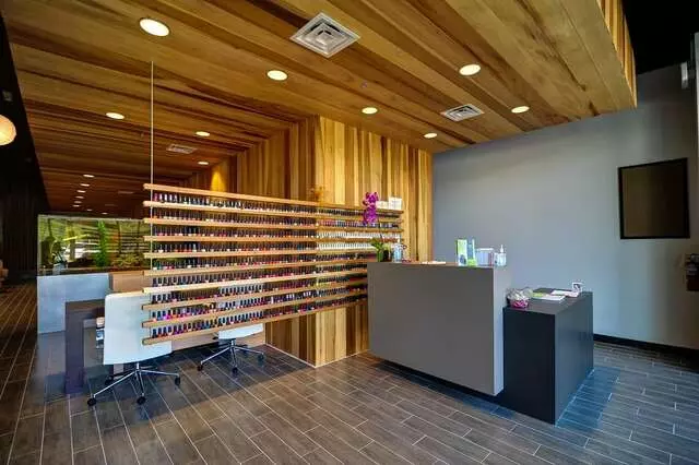 Avenue Nails & Spa