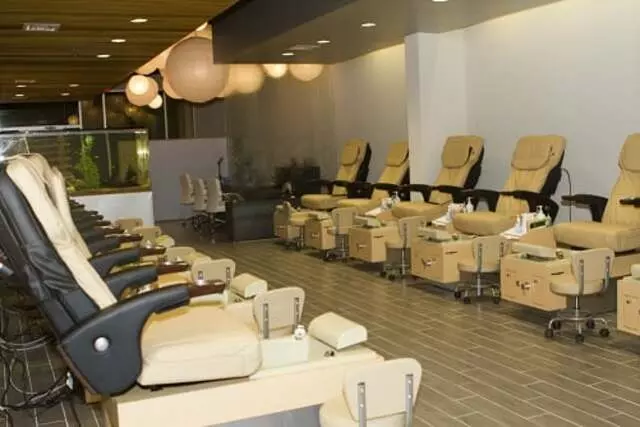 Avenue Nails & Spa