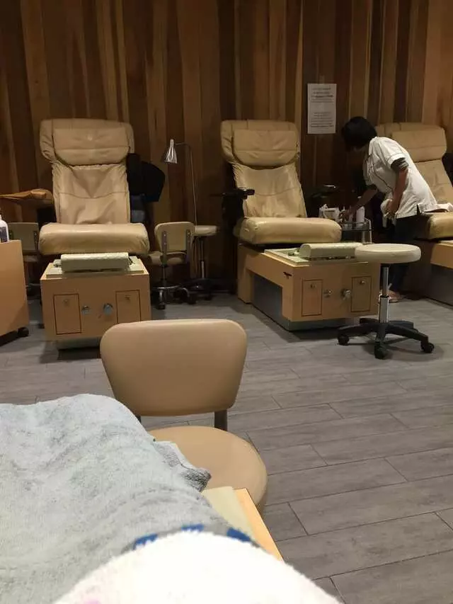 Avenue Nails & Spa