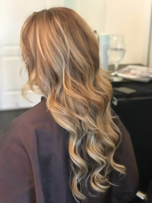 Alexis Moon at The Standard Salon
