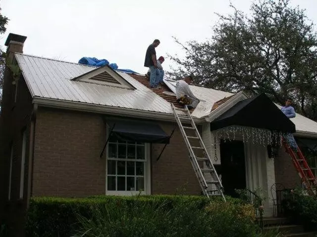 Armadillo Roofing & Exteriors