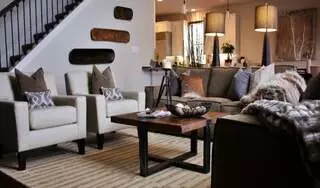 Adentro Designs