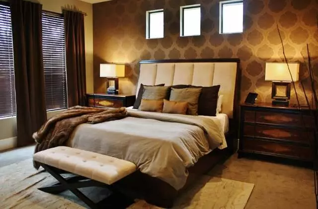 Adentro Designs