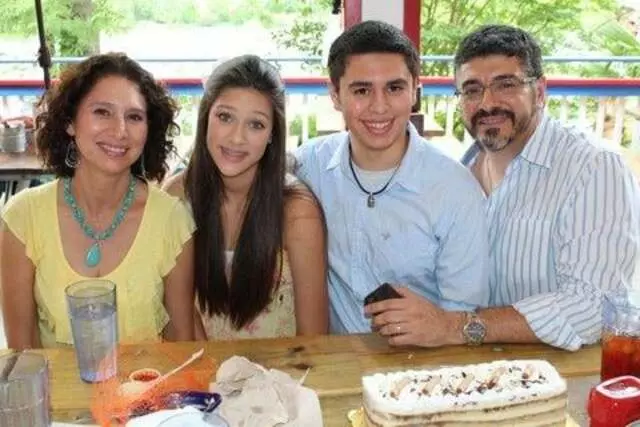 Anthony Mendez, DDS