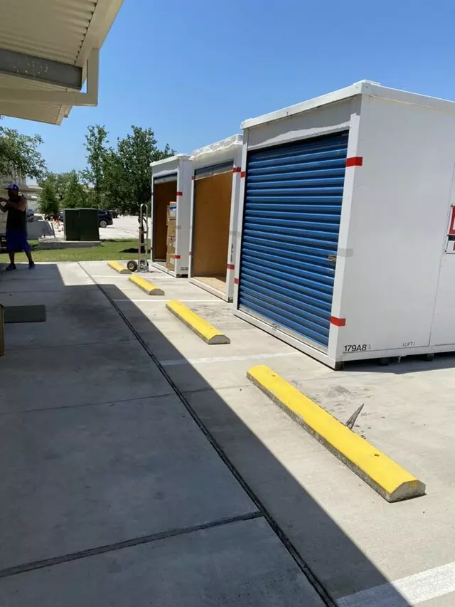 Busy Bee Moving And Storage