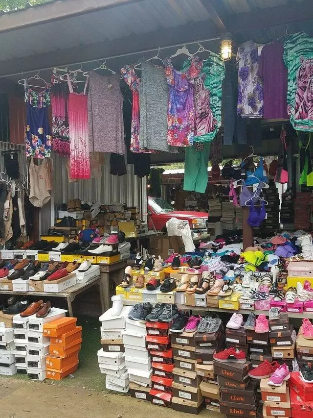 812 Market