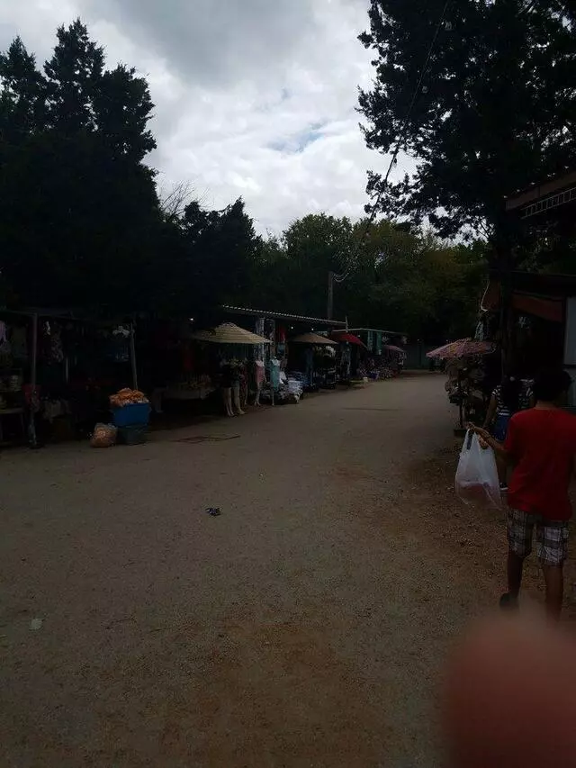 812 Market