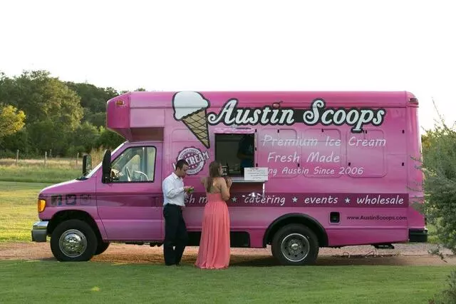 Austin Scoops