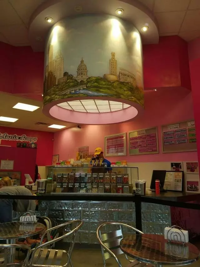 Austin Scoops