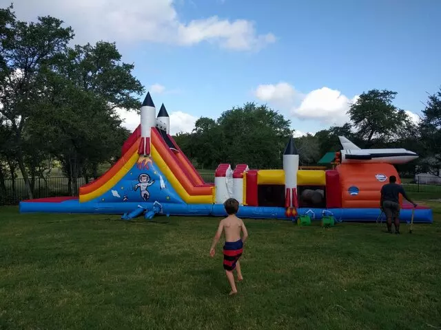 Amanzi Party Rentals